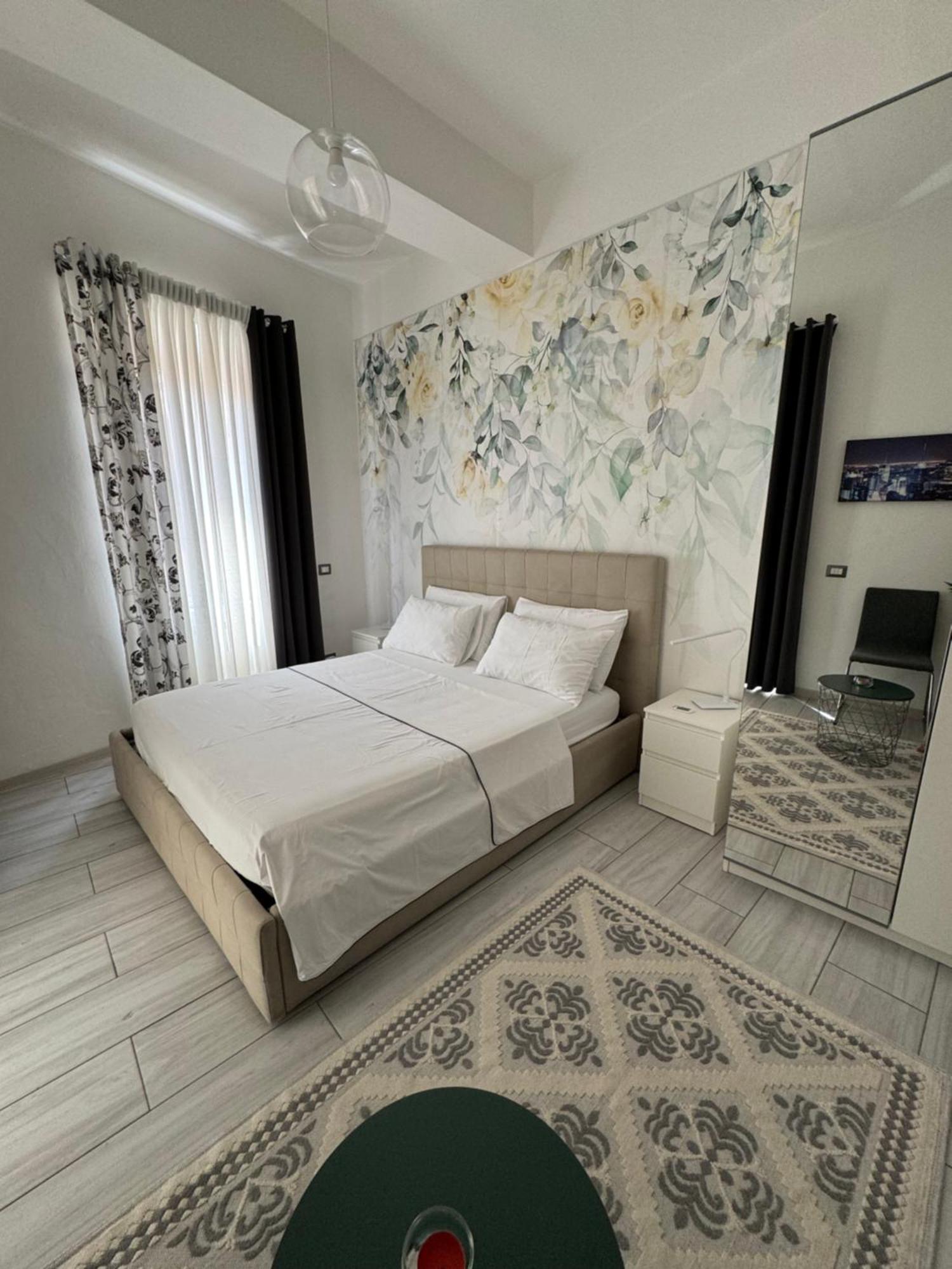 Casa L'Aquila Hotel Como Bagian luar foto