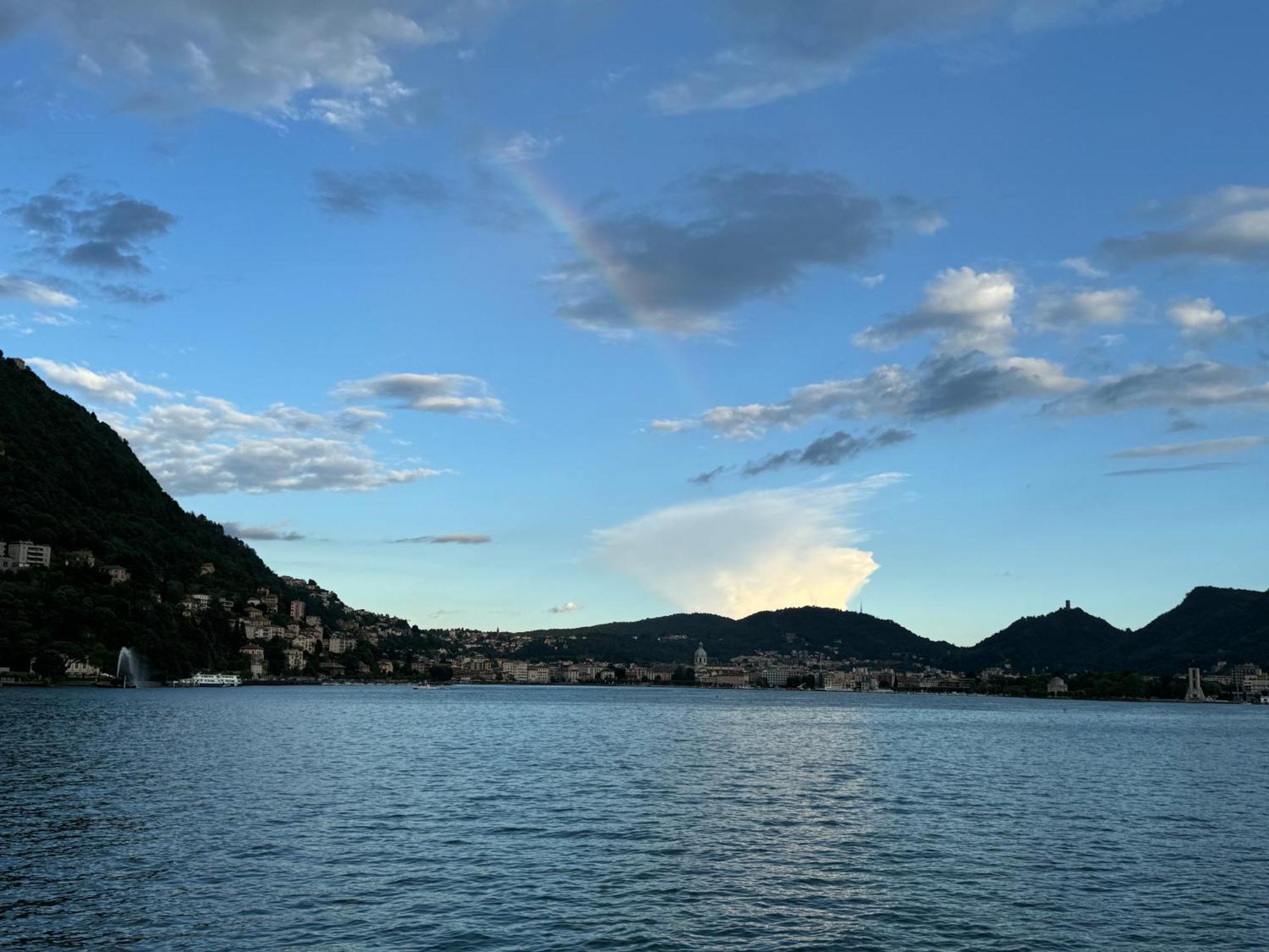 Casa L'Aquila Hotel Como Bagian luar foto