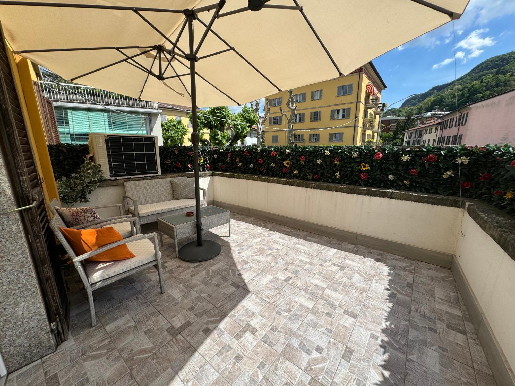 Casa L'Aquila Hotel Como Bagian luar foto